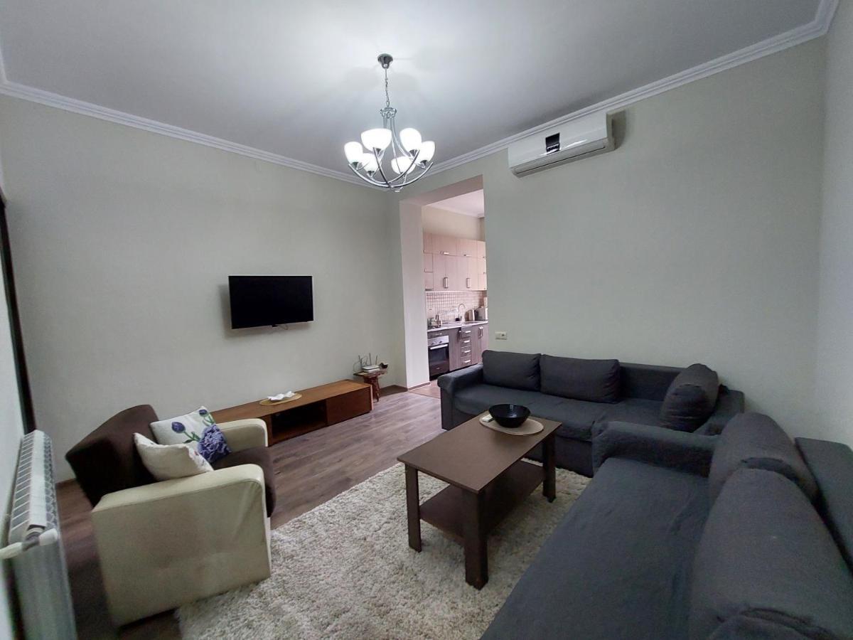 Helen'S House Apartment Batumi Exterior foto